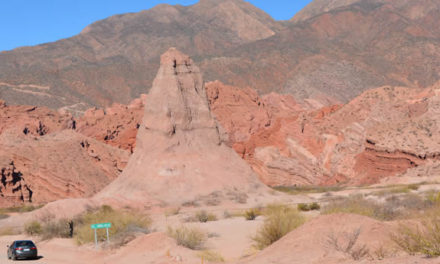 El Obelisco de Cafayate